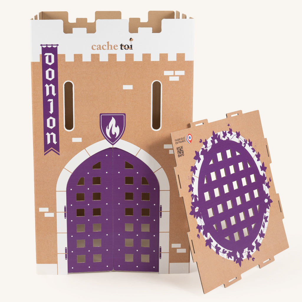 Vue de face du château fort en carton pliable Donjon cache-toi avec sa double porte d'entrée violette.