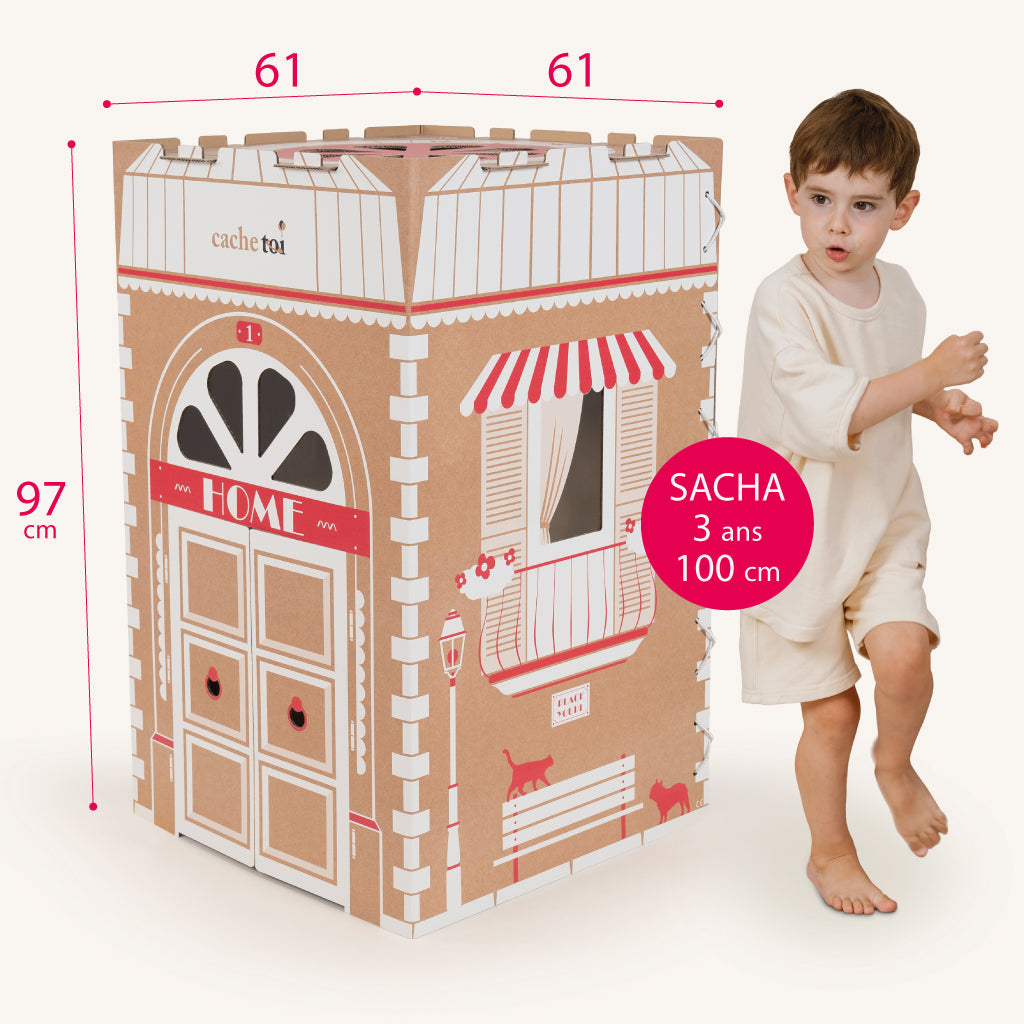 Dimensions de la cabane en carton Home cache-toi avec enfant de 3 ans (100 cm) en repère d'échelle.